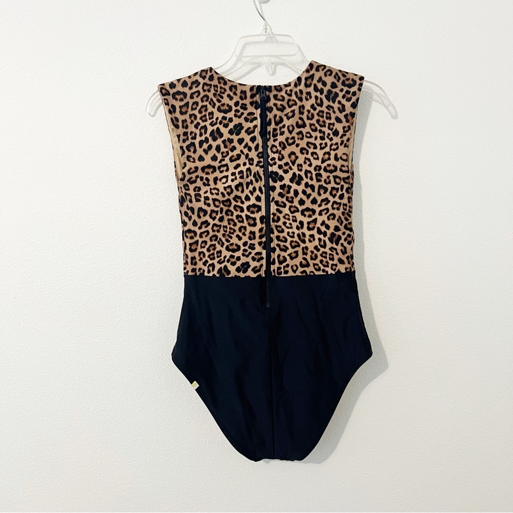 Summersalt Surf One Piece Swimsuit Leopard and Black Size 8 - Picture 7 of 8